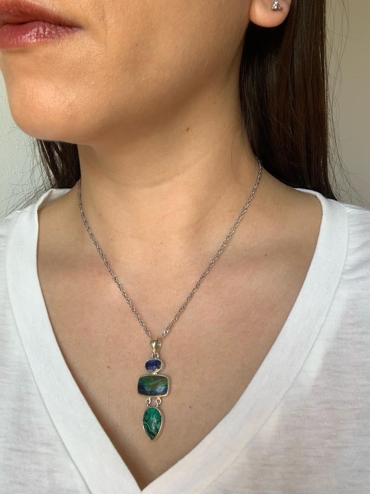 Azurite and Kyanite Pendant in 925 Silver / Mental Clarity and Transformation