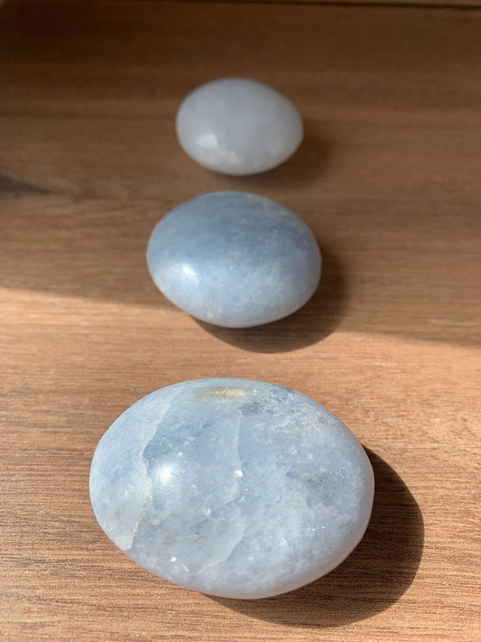 Palmstone di pietra di celestina blu / Spiritualità e meditazione