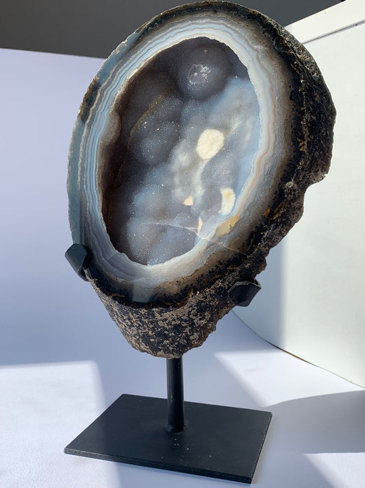 Geode di agata su stand 1,346 gr / Protezione ed armonia
