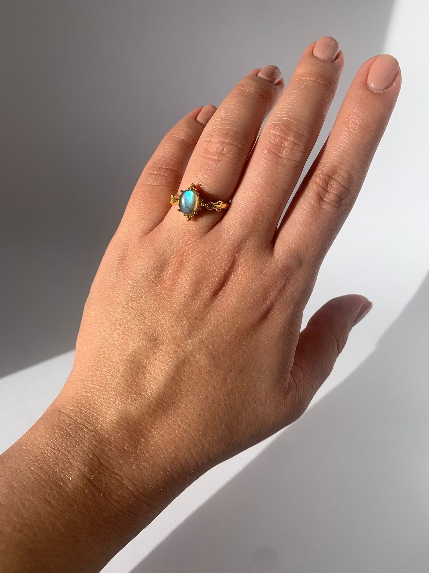 Adjustable Labradorite Ring in 925 Silver Gold Plated / Intuition and Transformation